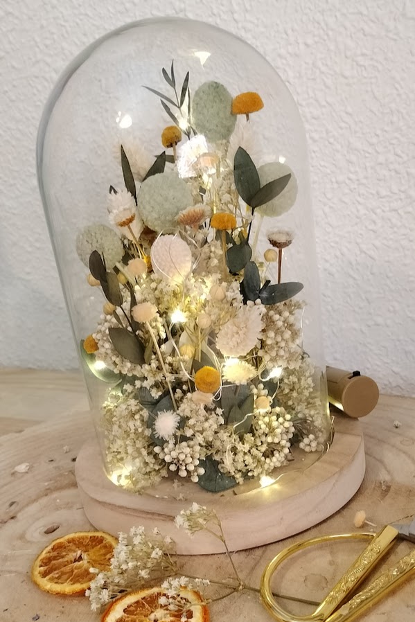 Cúpula de flores preservadas - Imagen 5