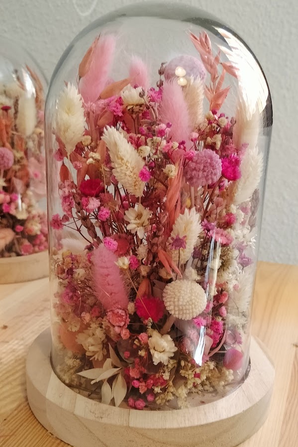 Cúpula de flores preservadas - Imagen 4