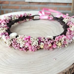 Corona con flores ceremonia
